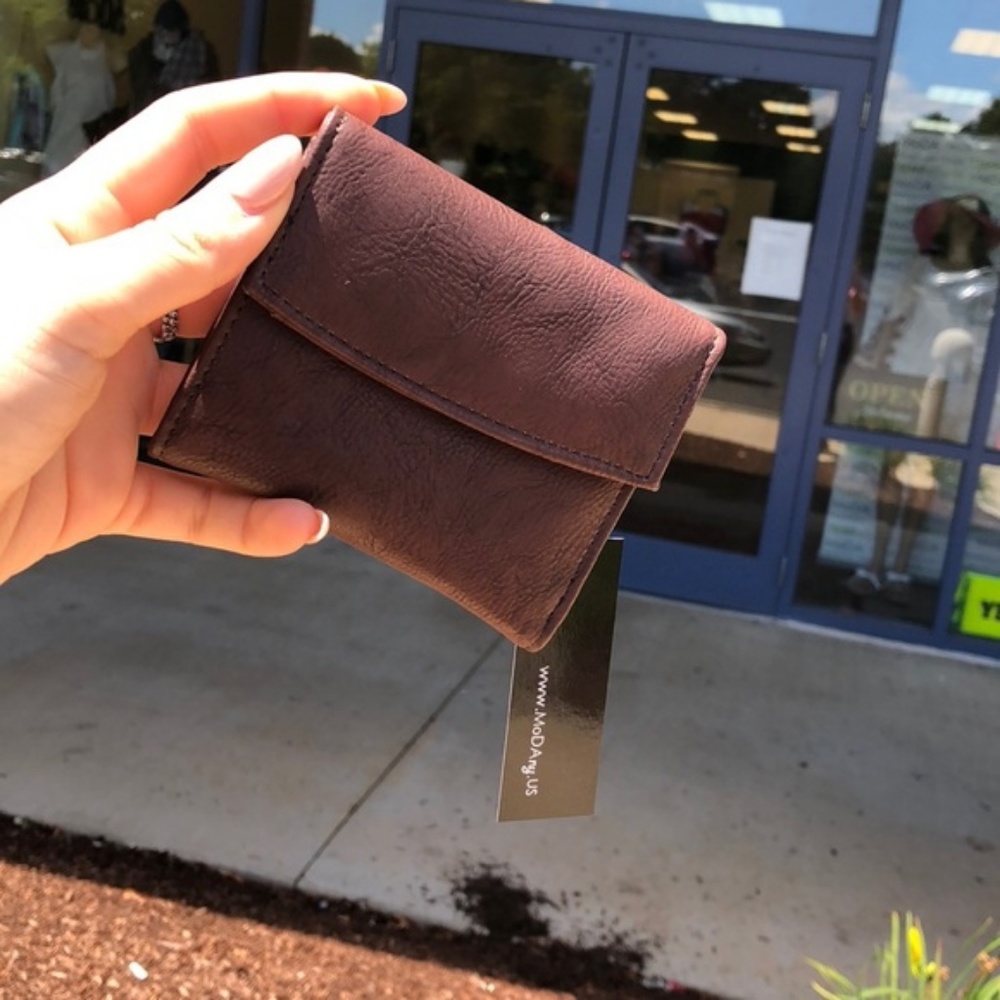 Cognac Brown Tri-Fold Vegan Leather Wallet - Picture 4 of 4